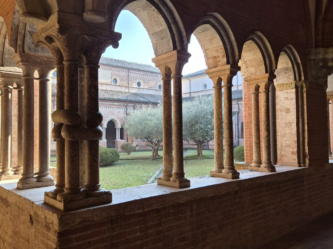 Abbazia Cistercense di Chiaravalle della Colomba-Alseno必去景点