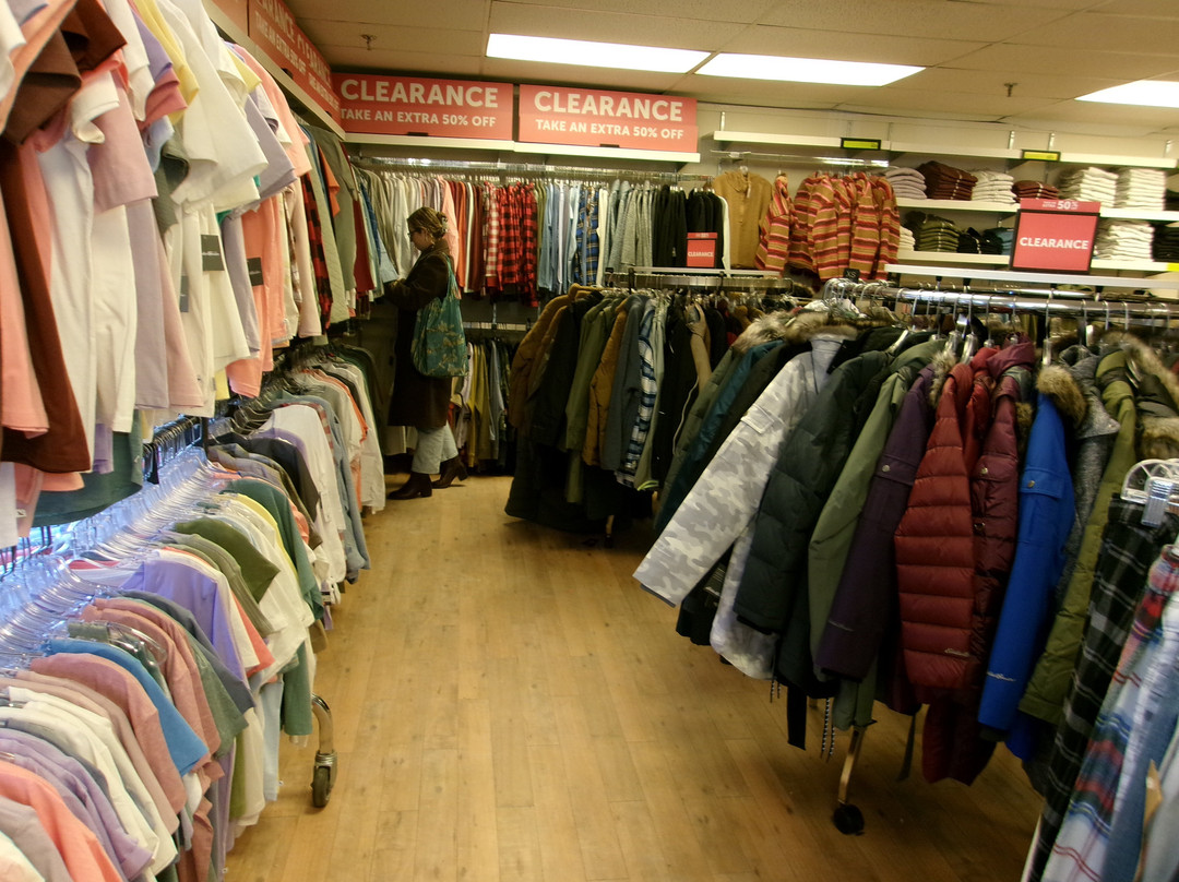 Eddie Bauer Outlet-Kittery必去景点