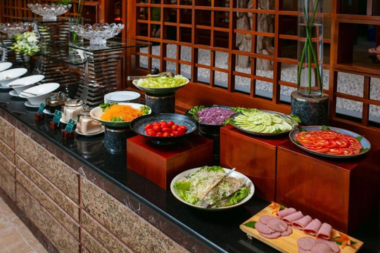 纳聪海阳酒店主图