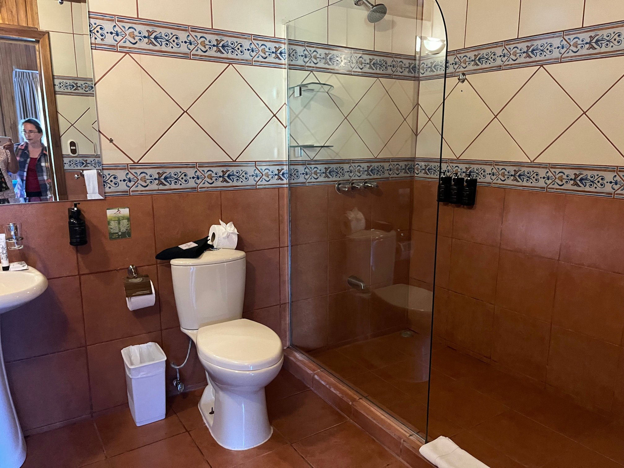 Hotel Heliconia-浴室