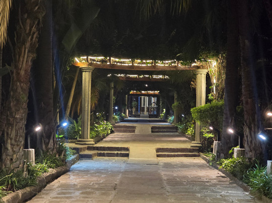 Lewi Hotels & Resorts主图