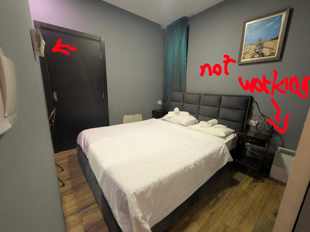 Aviator Boutique Hotel主图