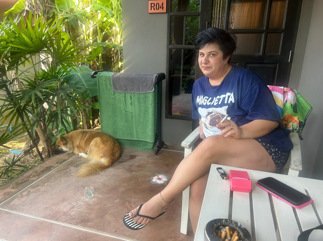 鲜花别墅酒店主图