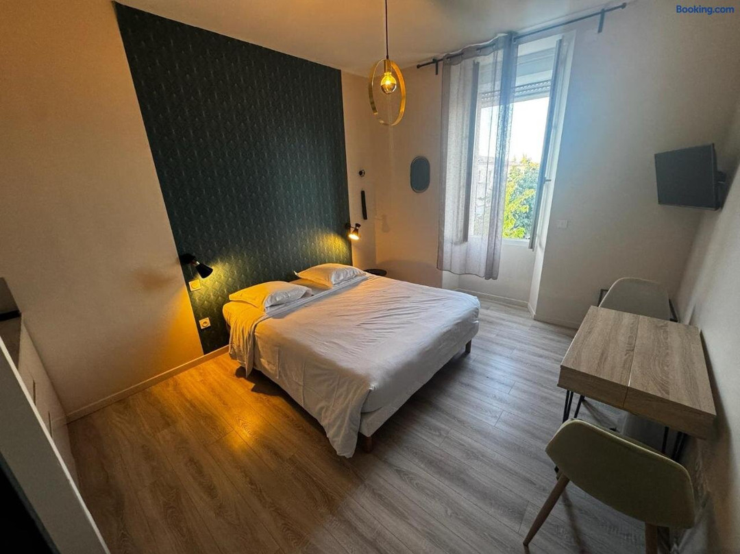 Appart'hotel Sous Les Pins