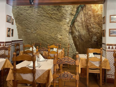 Restaurante La Plaza Setenil