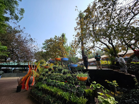 Mapro Garden-马哈巴勒什瓦必去景点