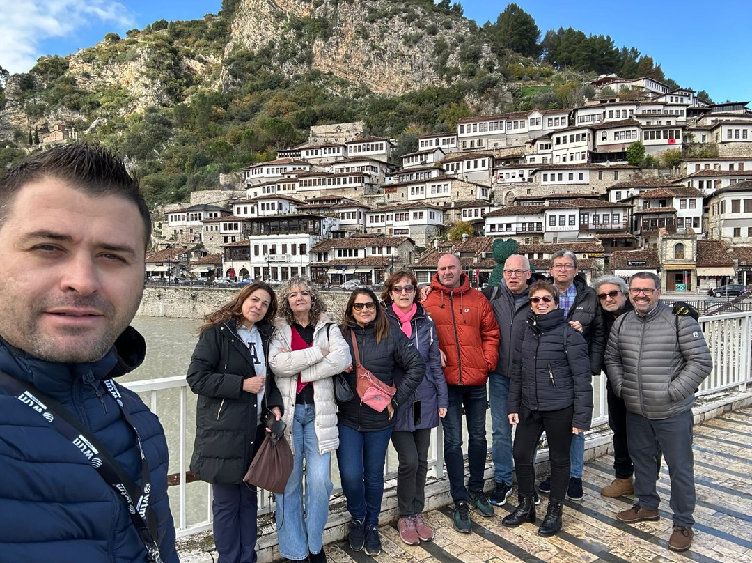 Guia español en albania-地拉那必去景点