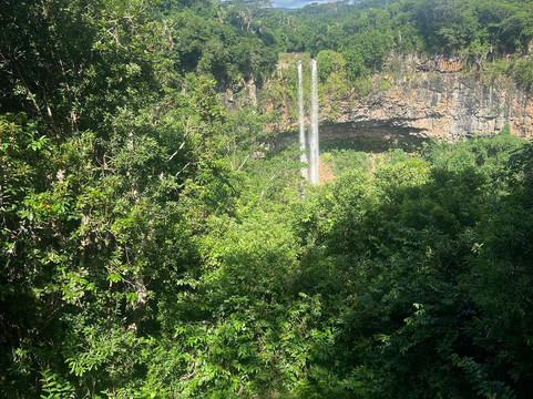 Holy Spirit Cruise Mauritius-弗力克昂弗雷克必去景点