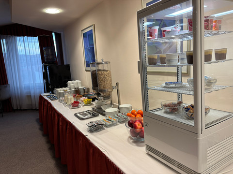 艾斯特拉高级酒店主图