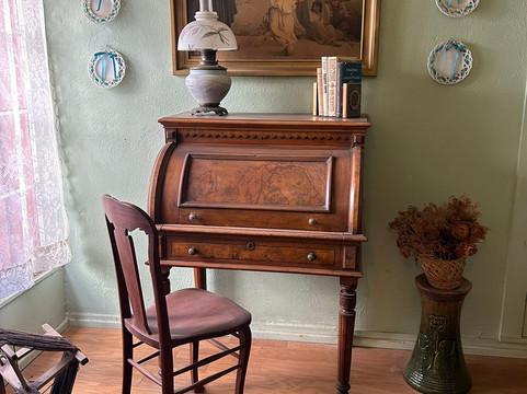 Rose Tree Museum-墓碑镇必去景点