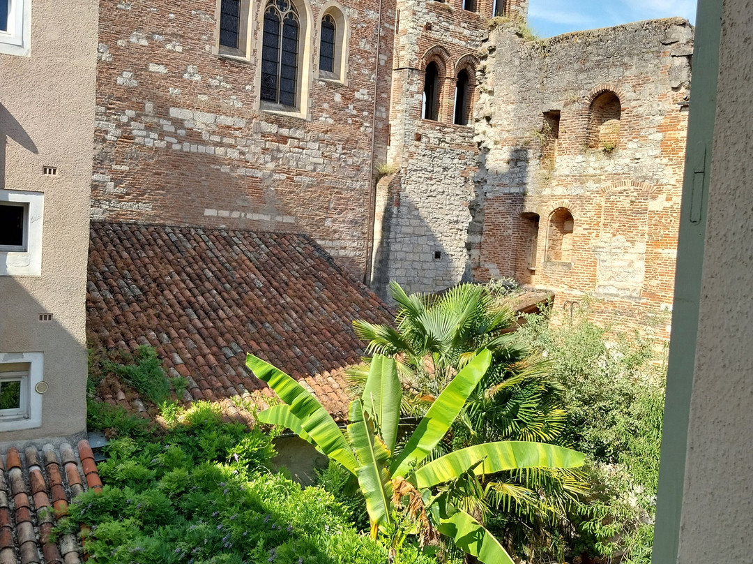 让二十二世酒店主图