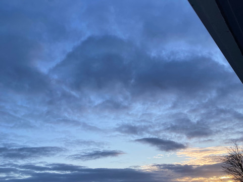 洛合奈尔阿姆斯酒店主图