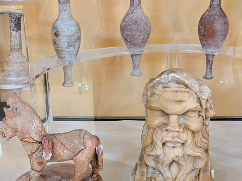 Utica-比塞大必去景点