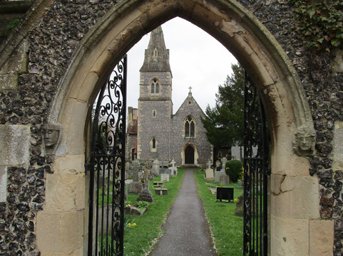 St Peters Catholic Church-Marlow必去景点