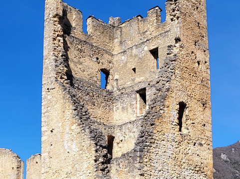 Chateau de Miglos-Miglos必去景点