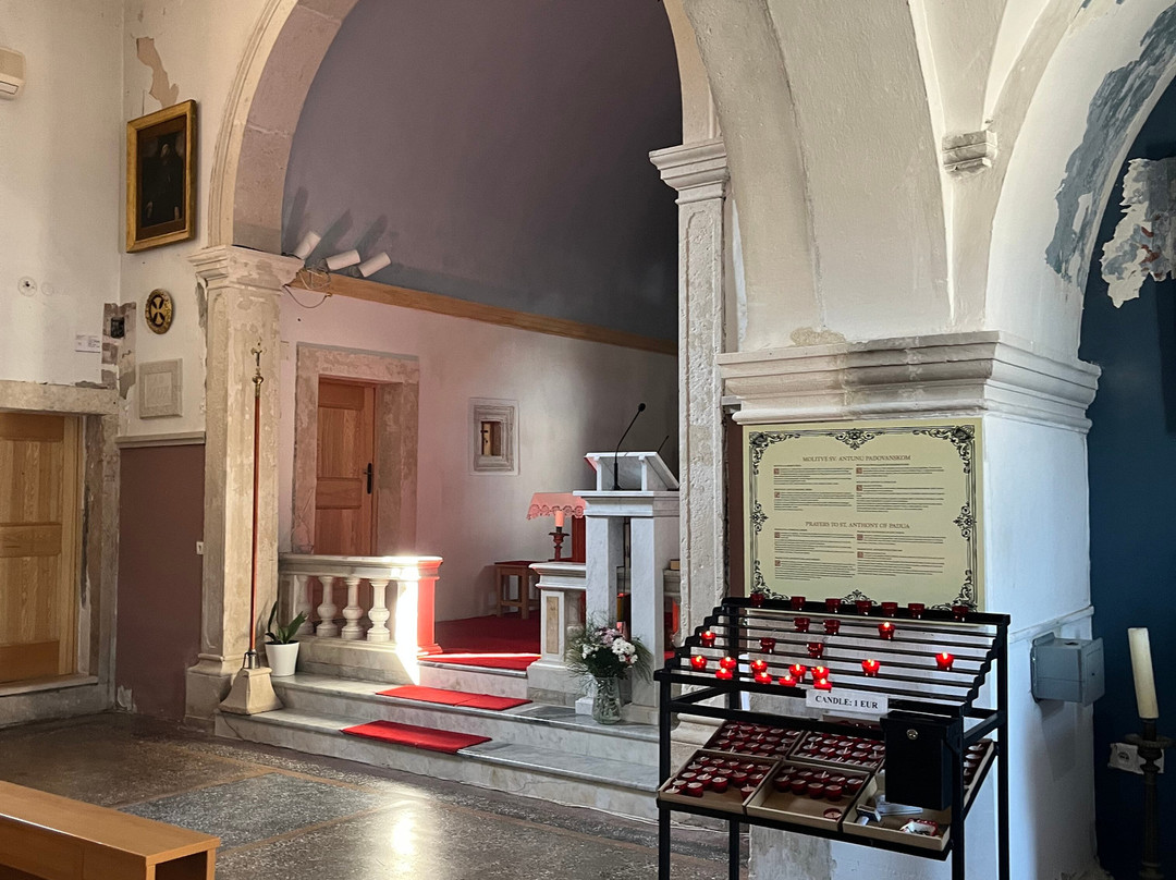 Church of Our Lady of the Snow-察夫塔特必去景点