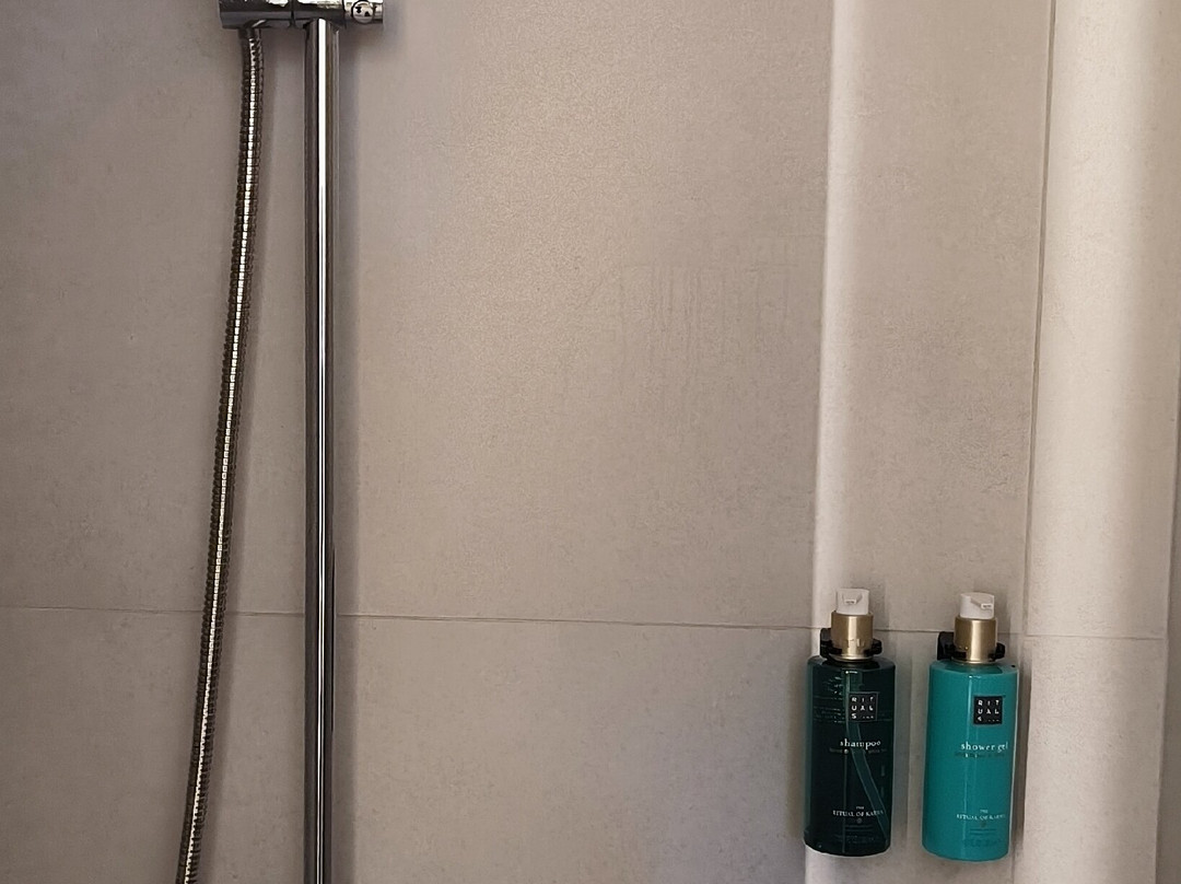 桑卓迪度假酒店主图