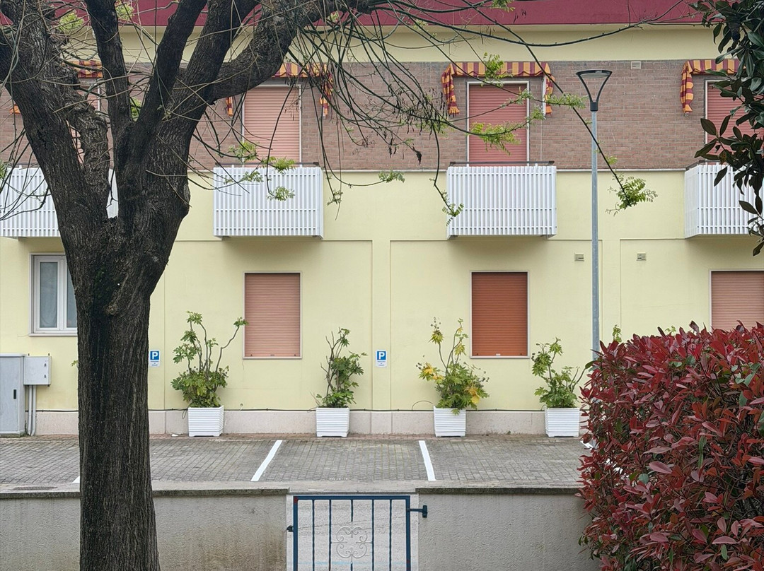 Junior家庭酒店主图