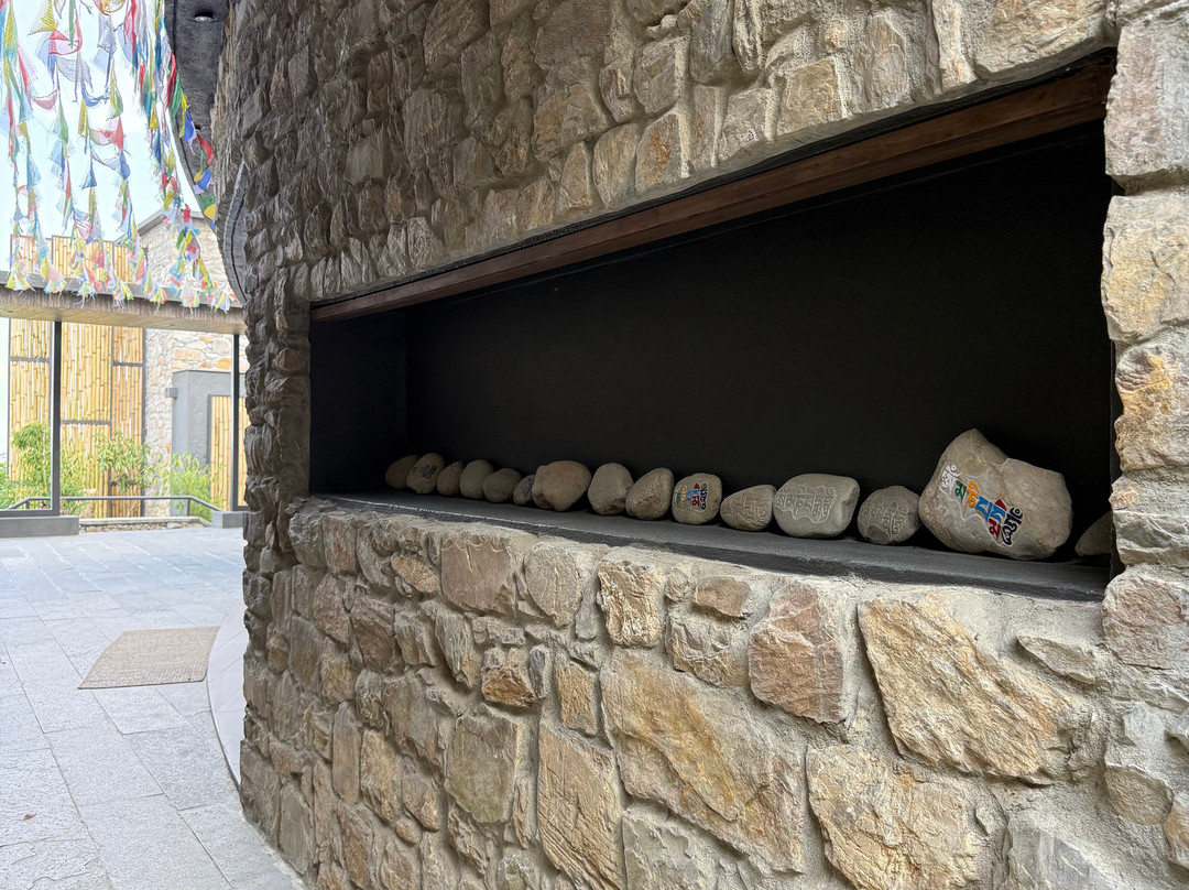 卡维亚喜马拉雅酒店主图