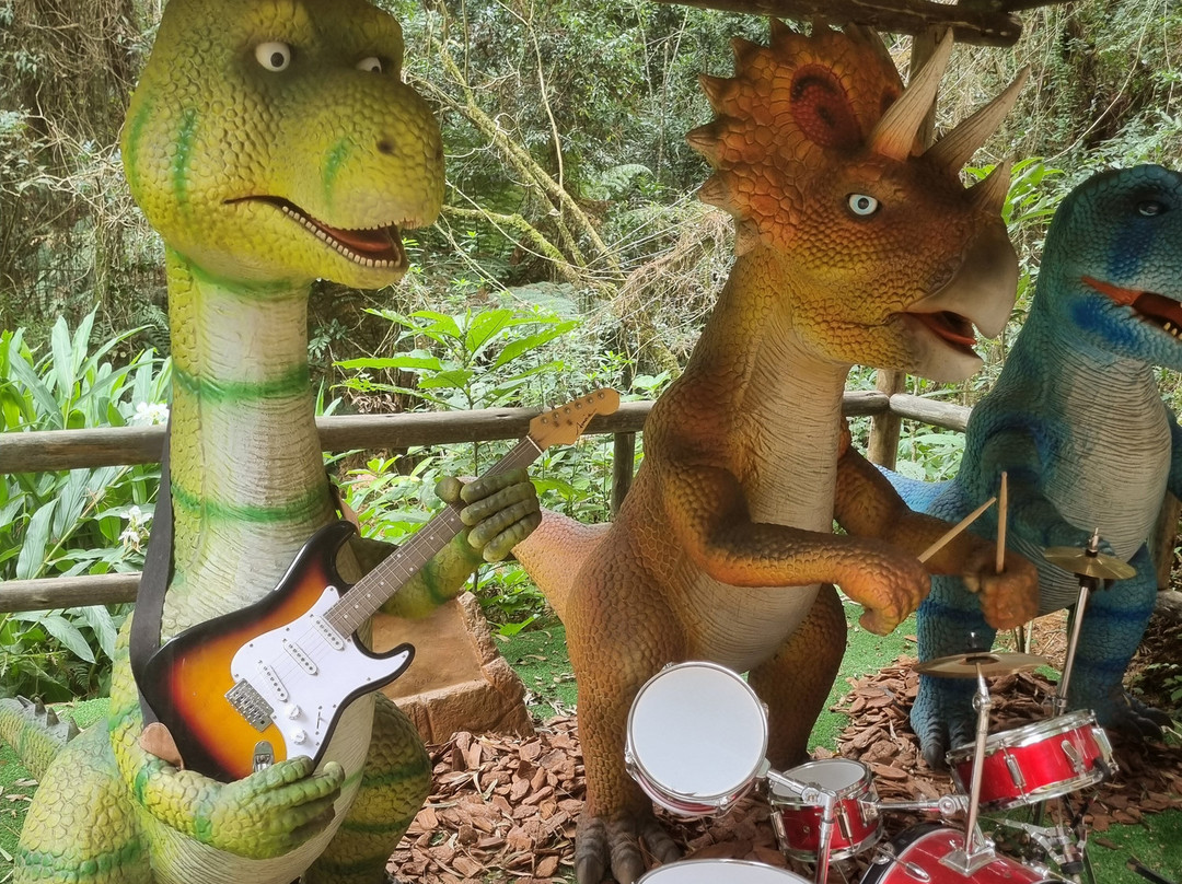 Vale Dos Dinossauros-卡内拉必去景点