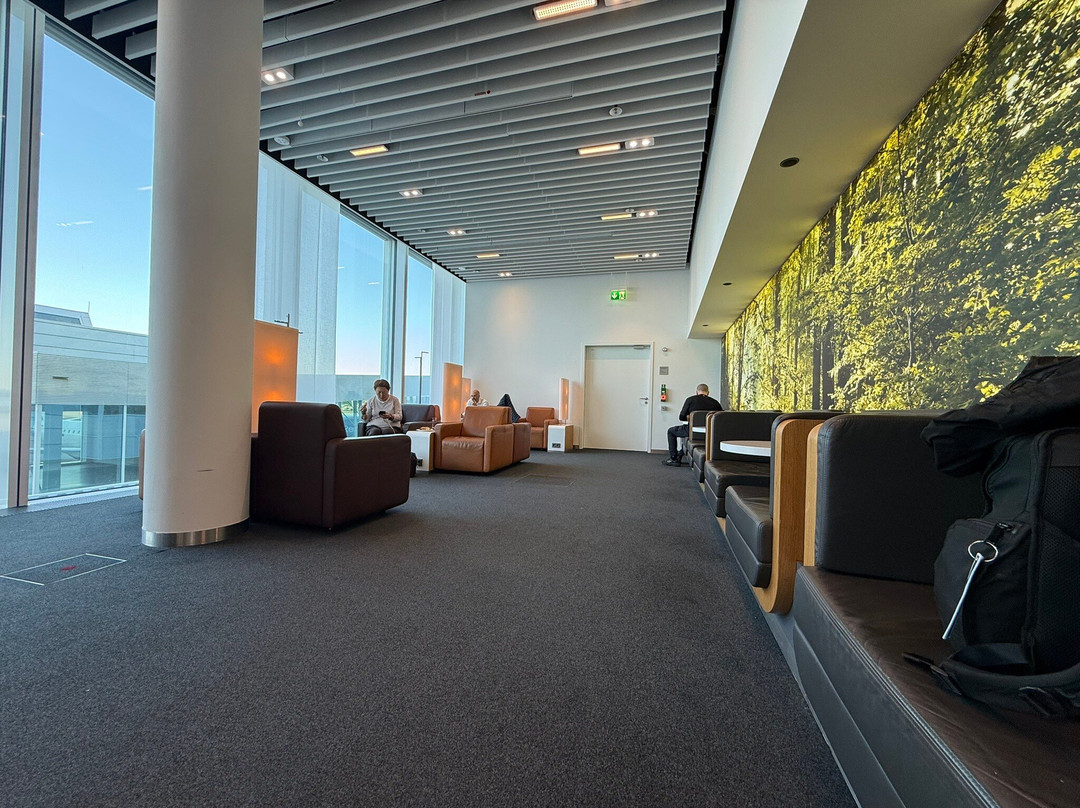 Lufthansa Senator Lounge (Schengen) MUC  Terminal 2 Satellite-Oberding必去景点