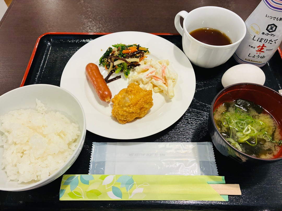 格兰大酒店主图