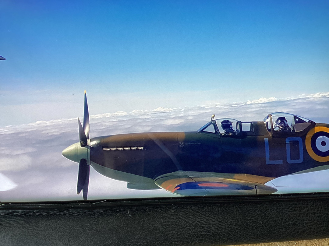 Spitfires.com "The Spitfire Academy"-奇切斯特必去景点