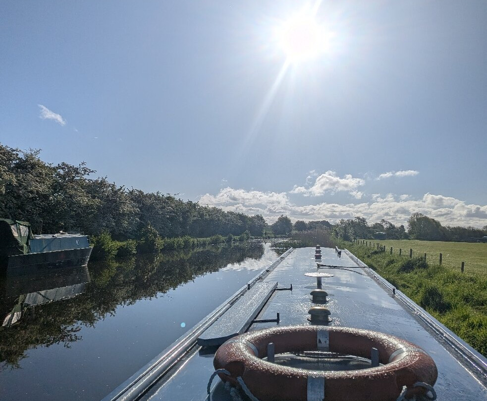 Lancashire Canal Cruises-Burscough必去景点