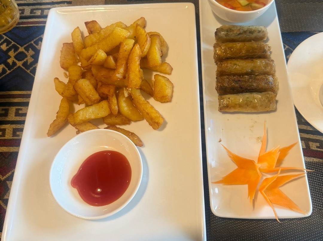 Flavors Restaurant Sapa