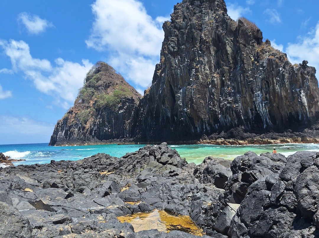Morro dois Irmãos-费尔南多-迪诺罗尼亚群岛必去景点
