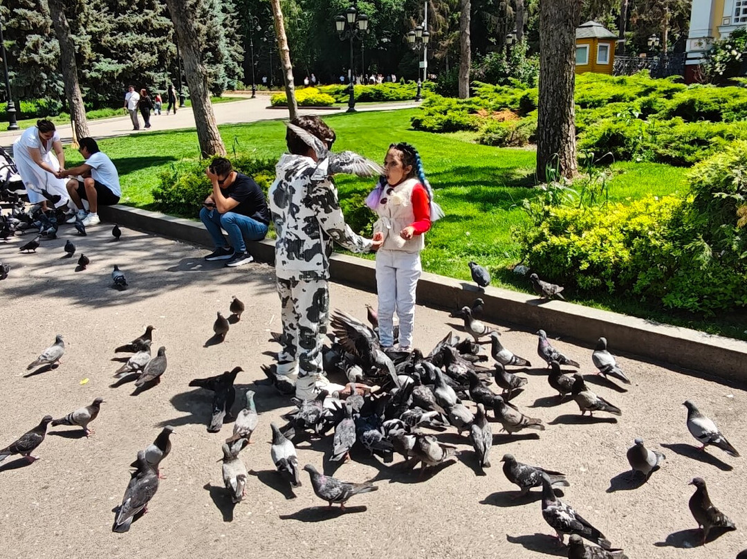 Park Named After Panfilov’s 28 Guardsmen-阿拉木图必去景点