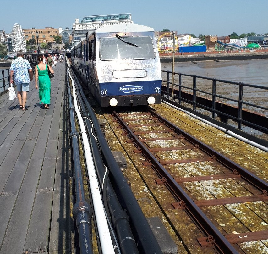 Southend Pier & Railway-滨海绍森德必去景点