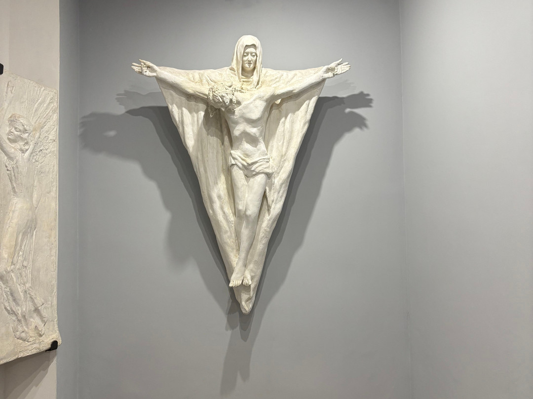 Gipsoteca Giuseppe Maria Pisani-Serra San Bruno必去景点
