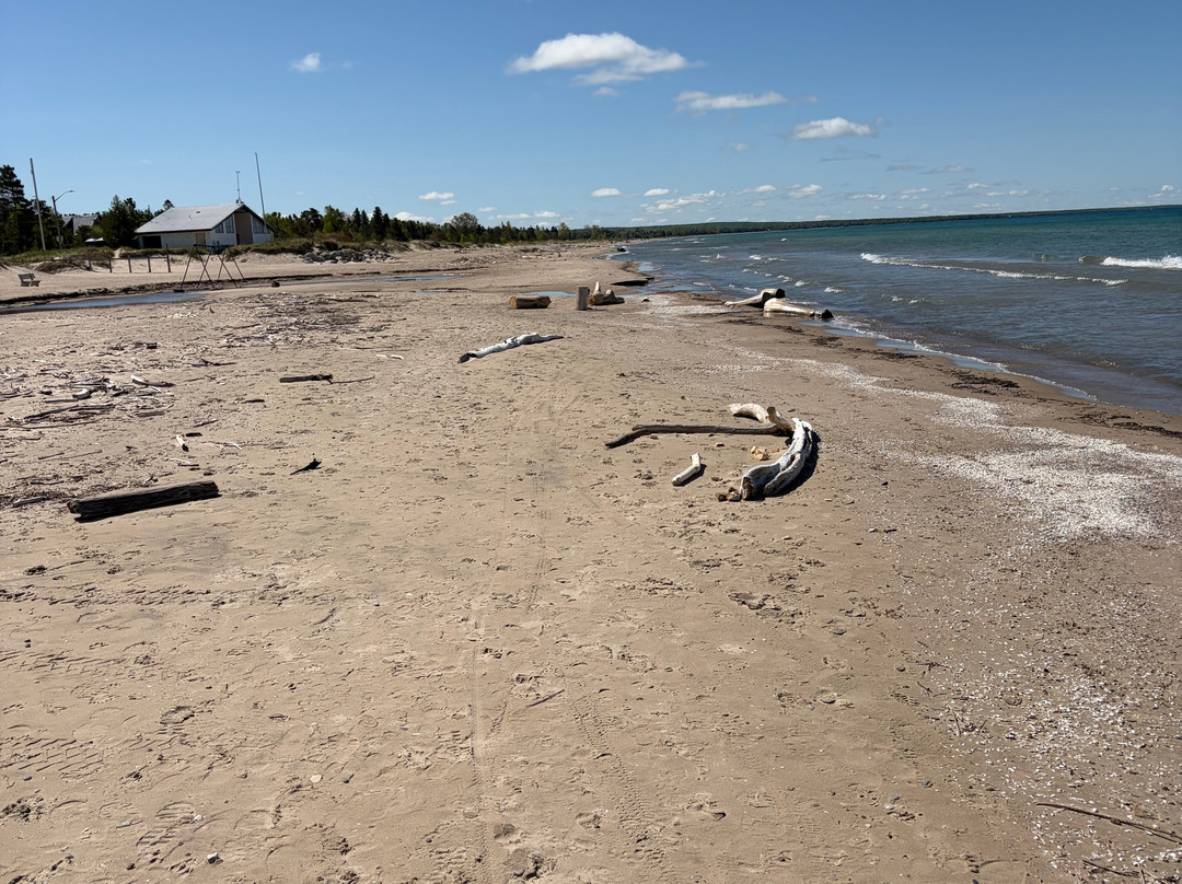 Saugeen Beach-索伯湖滩必去景点