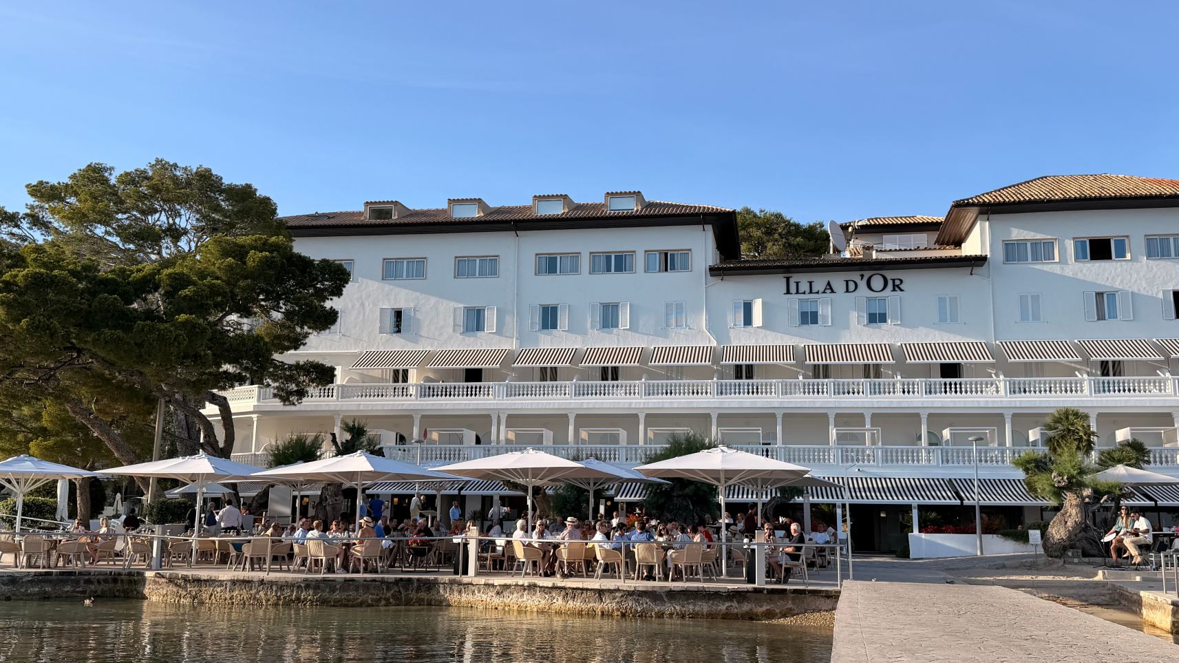伊拉德奥酒店-旅行者