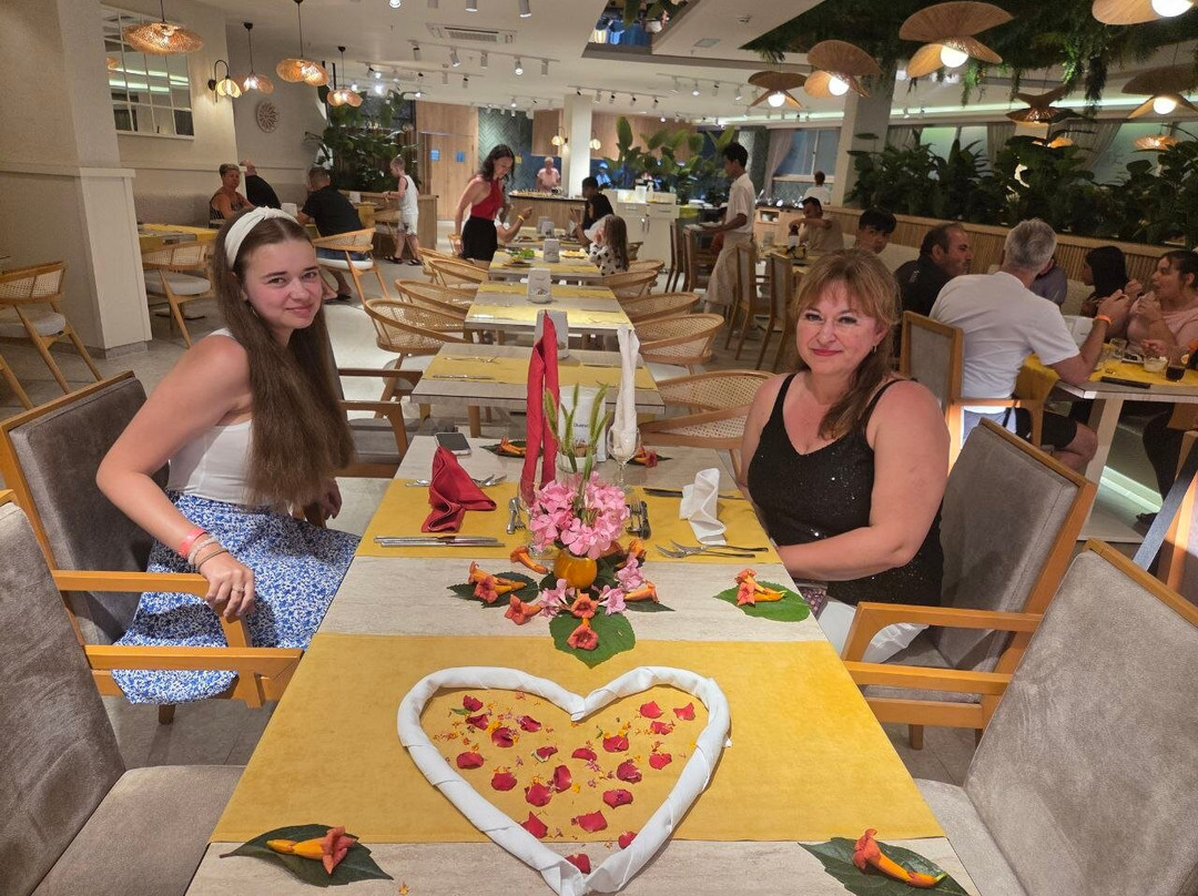 Annabella Park Hotel
