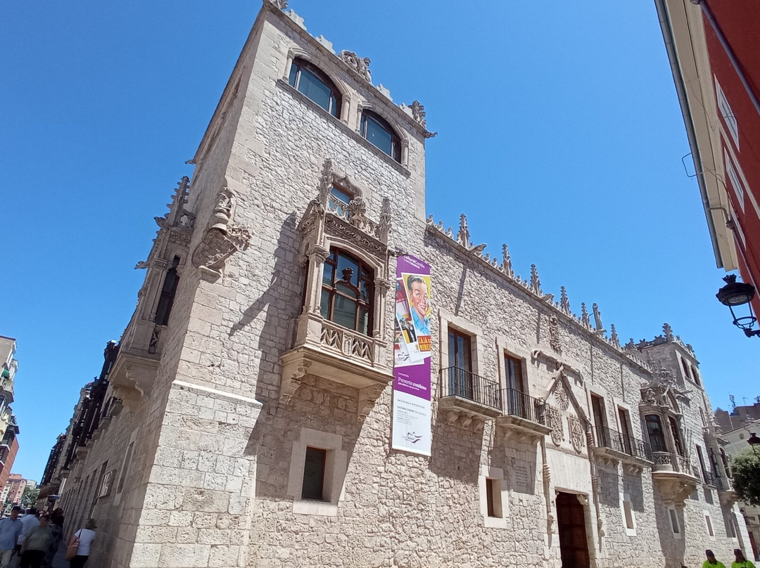 Casa del Cordón-布尔戈斯省必去景点
