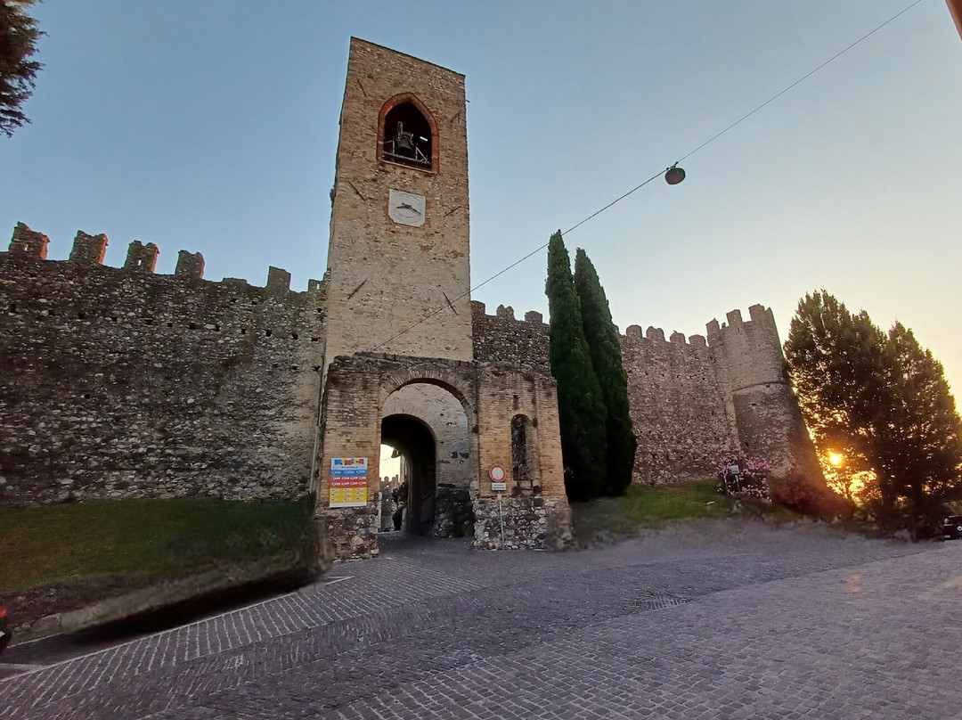 Castello di Moniga del Garda-Moniga del Garda必去景点