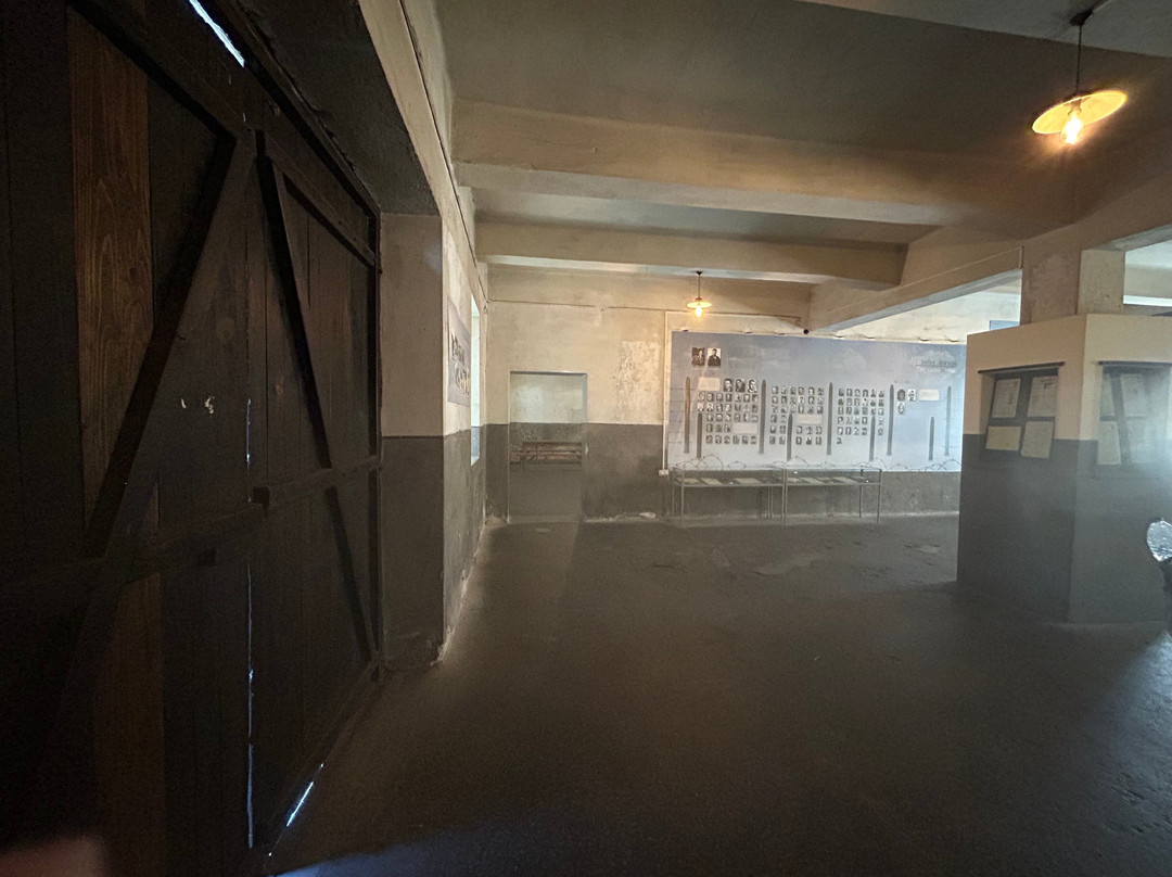 Red Cross Nazi Concentration Camp-Nis必去景点