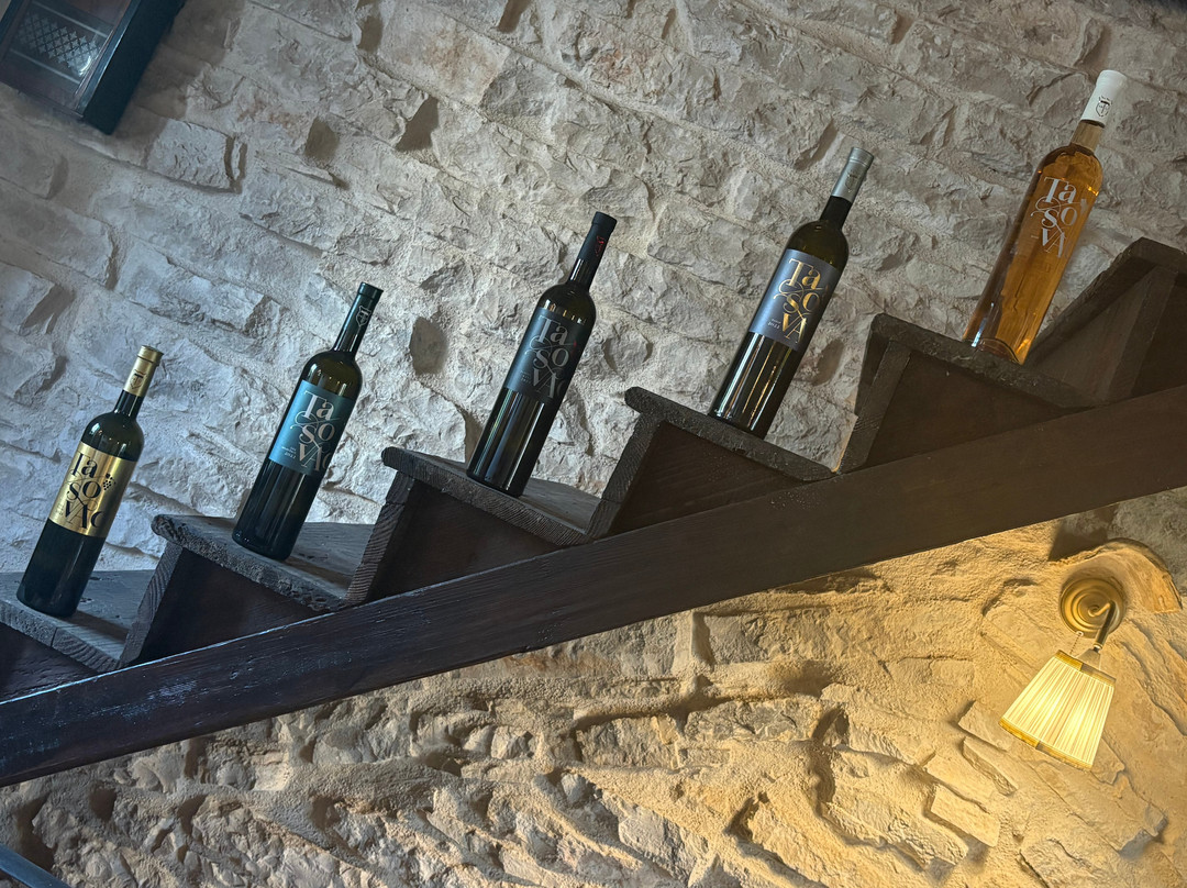 Tasovac winery-Zrnovo必去景点