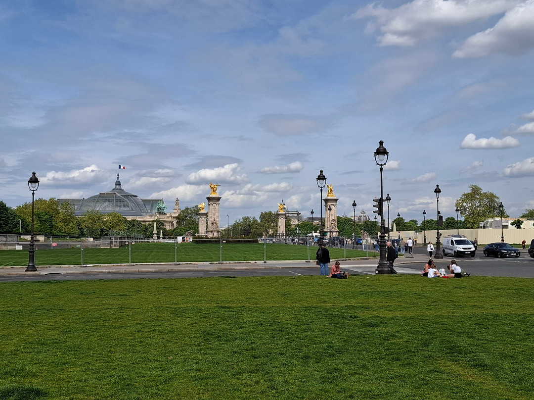 Esplanade des Invalides-巴黎必去景点