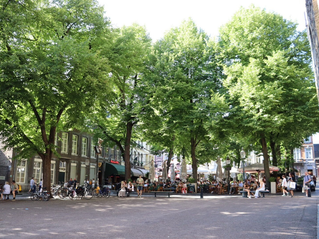 Onze Lieve Vrouw Sterre der Zee Basiliek-马斯特里赫特必去景点