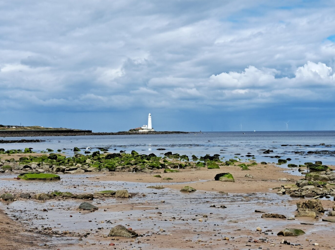St. Mary's Lighthouse-惠特利湾必去景点