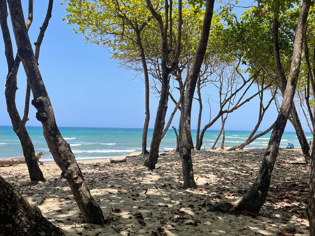 Encuentro Beach-喀巴里特必去景点