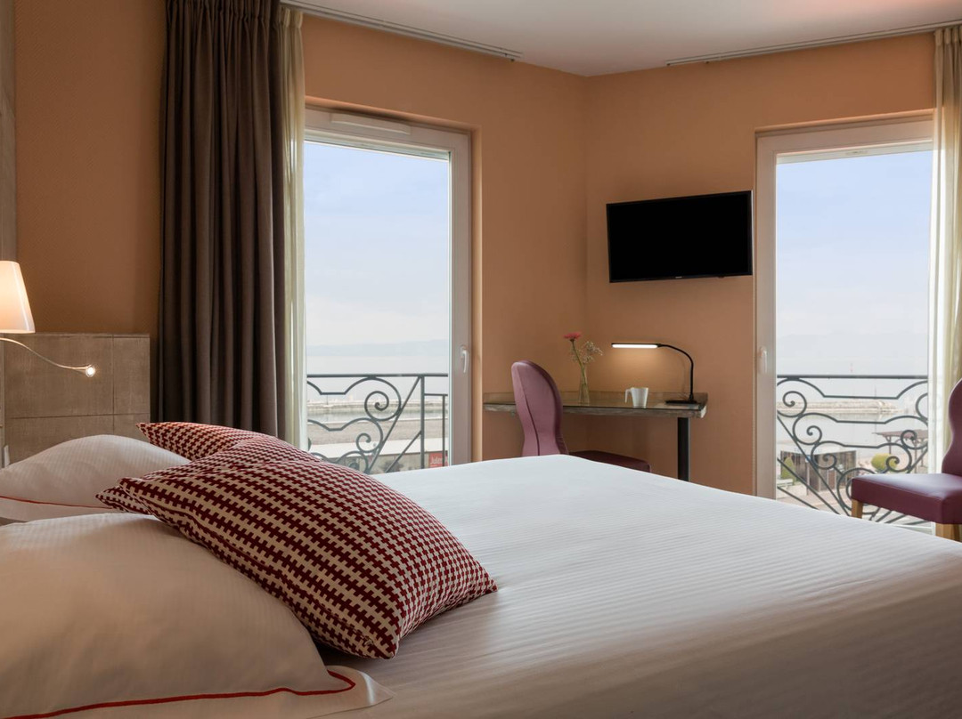 依云酒店住宿-The Originals Hotels A Evian-Les-Bains