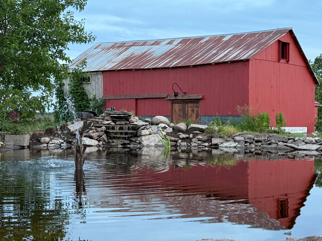 Gallery Rossland Gardens Amherst Island-Stella必去景点