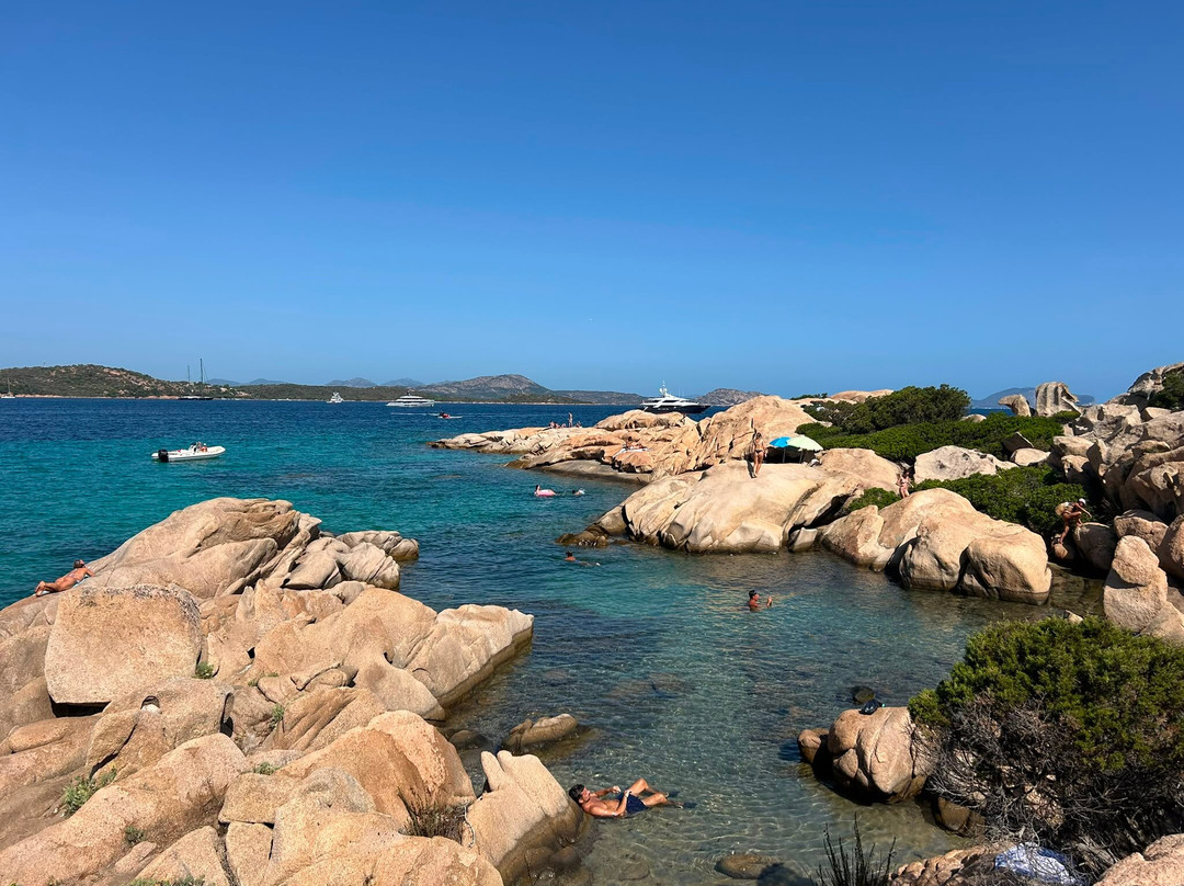 Cala Ghjlgolu-Loiri Porto San Paolo必去景点