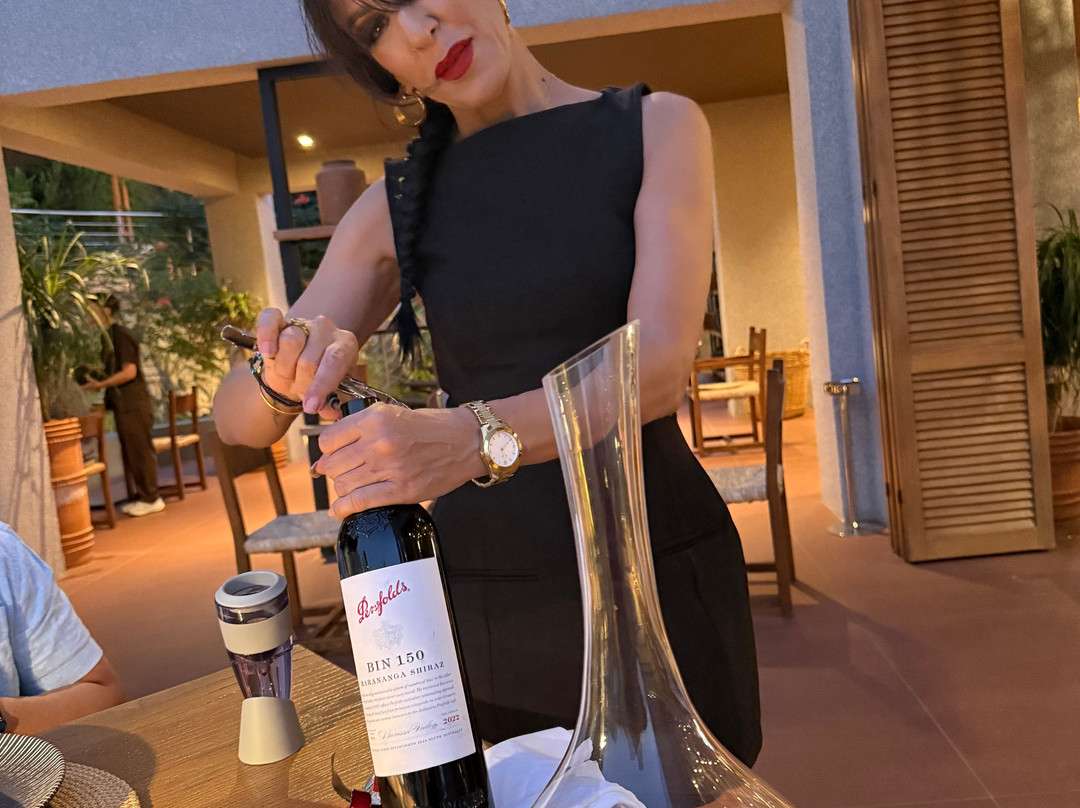 港口皇家别墅和温泉酒店-限成人主图