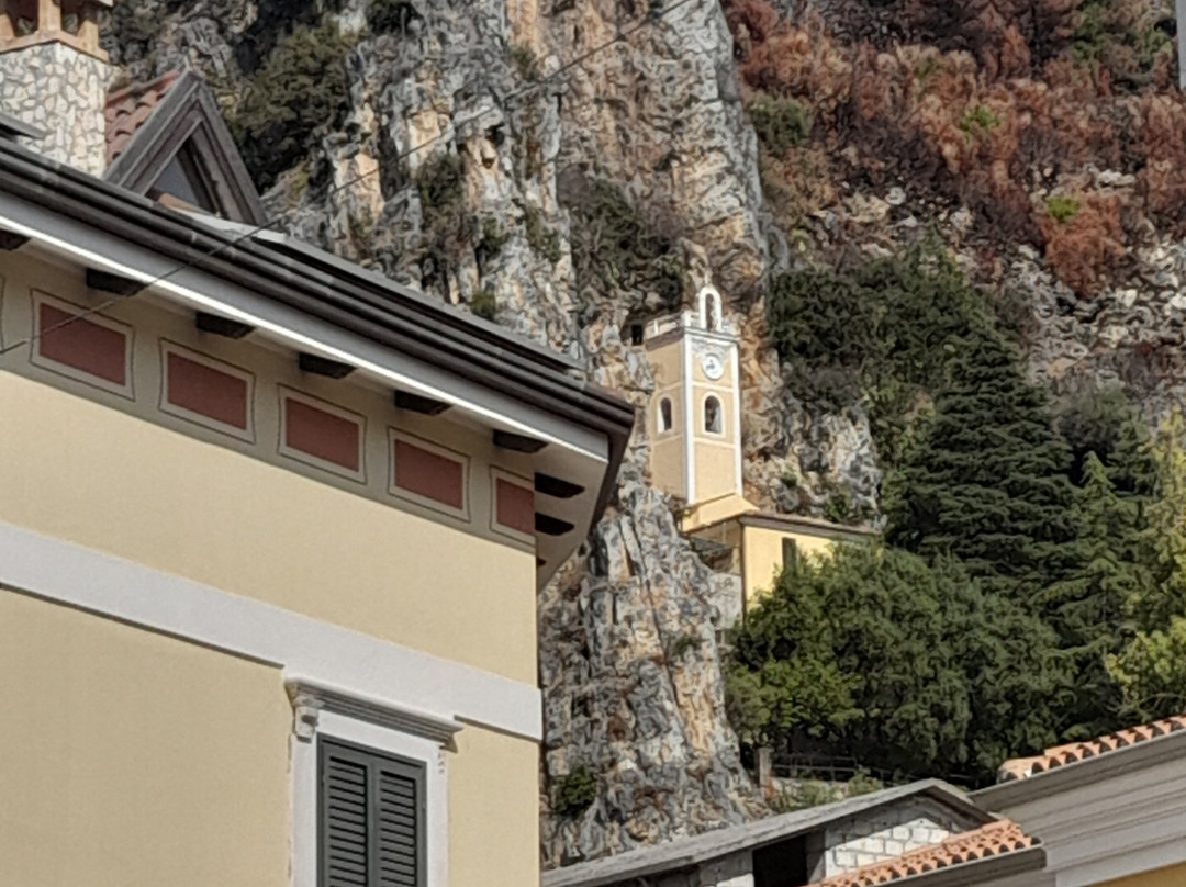 Diocesan Sanctuary of Madonna della Grotta-Praia A Mare必去景点