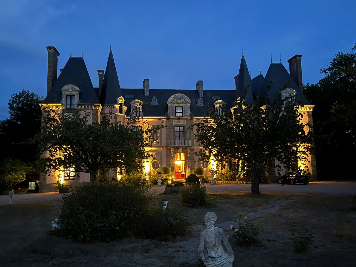科伦姆比城堡酒店-旅行者